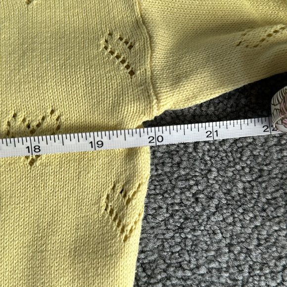 Beautiful heart sweater by Talis - Picture 4 of 5